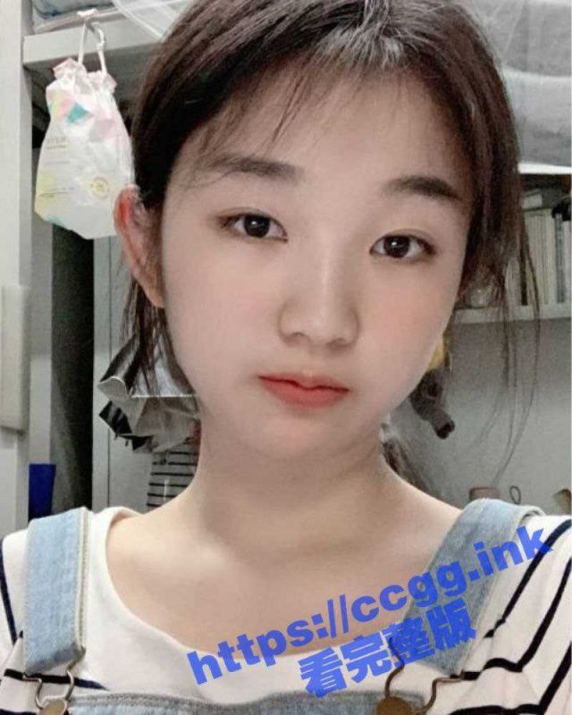 极度反差婊自爆！青岛22岁学姐 徐薇 昵称（精盆） 内心渴望被暴被强  真空在留学生宿舍被拉去群奸！-51吃瓜网