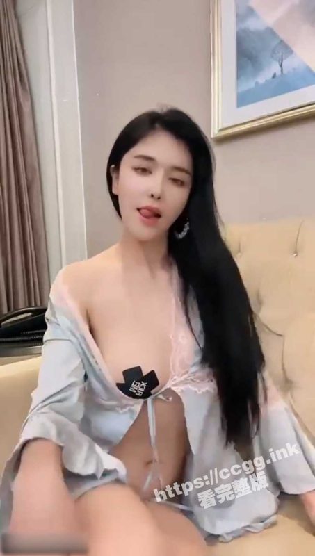 秀人网巨乳网红『刘钰儿』露脸露三点大尺度私拍合集！情趣内衣黑丝 掰开逼逼给你看！-51吃瓜网