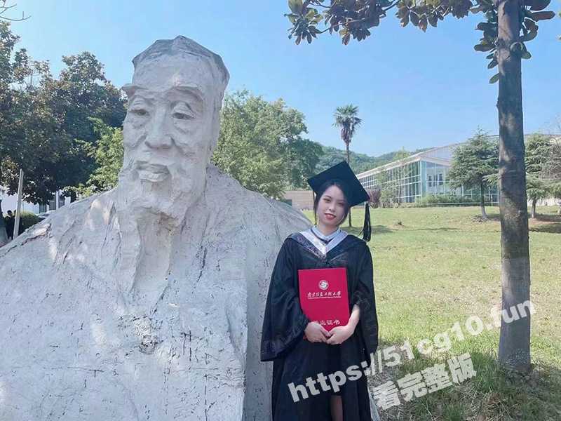 龅牙妹也有需求！南京信息工程大学 长望学院『林雨珊』毕业分手被前男友爆出自拍自慰视频-51吃瓜网