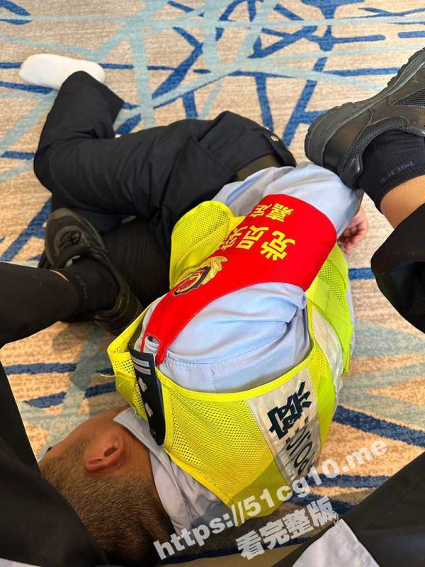 同性恋者 gay圈 党员警察 制服诱惑-51吃瓜网