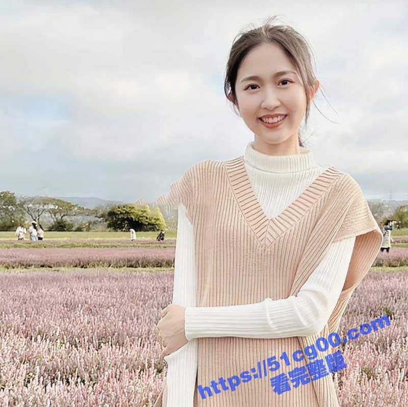 玩王者真的能操到逼！爱玩辅助的小姐姐Lilly千里送炮 背着男友出轨野王！野王瓜友们加油-51吃瓜网