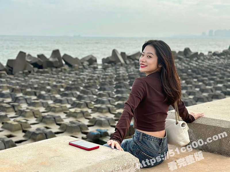 惹我生气就吃别人鸡巴！广东幼师 陈紫菱 跟男朋友吵架就找弟弟聊天寻求安慰 第一次就无套！-51吃瓜网