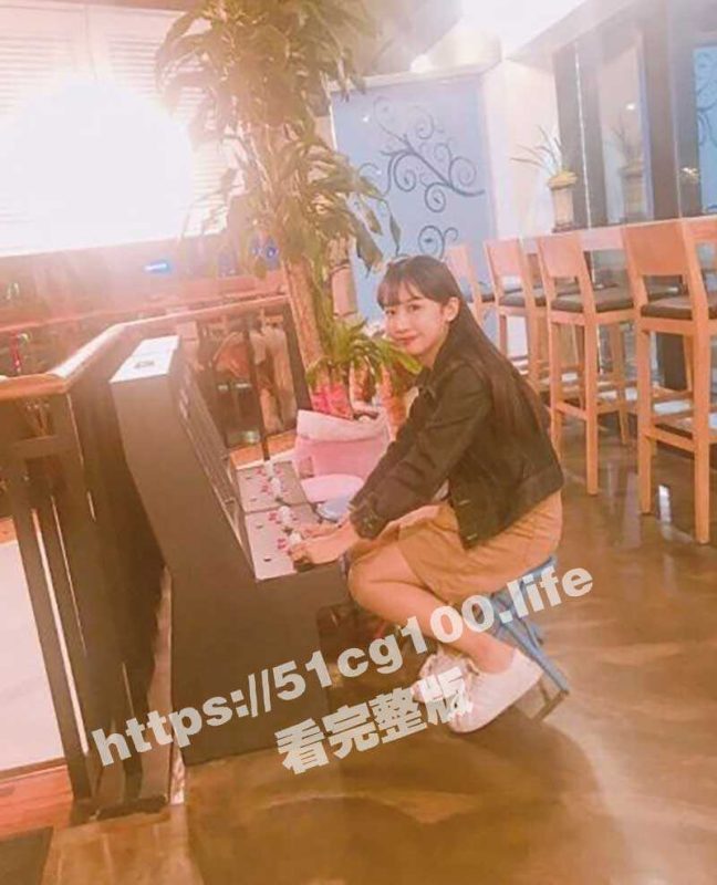 韩国首尔明洞区 极品反差咖啡店长 李京雅 偷情被发现 男友曝光反差母狗性爱视频 附带身份证照片！-51吃瓜网