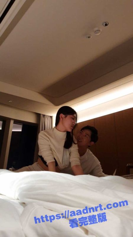 睡别人漂亮女友就是刺激！金先生约炮95后美女 大韩航空空姐 金智慧  韩国女人真的好温柔！-51吃瓜网