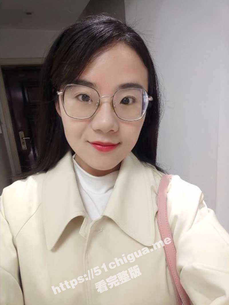 张家口民办医院小护士 小康 反差眼镜娘护士 骚断你的腰 脱下衣服暴露M母狗属性 露脸性爱视频曝光 - 51吃瓜网-51吃瓜网