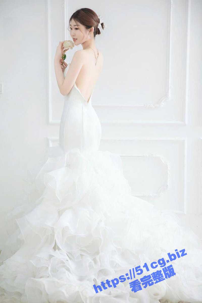 瓜友投稿分享!十一期间约到的咖啡店在职员工 反差婊被勾搭的欲罢不能 迫不及待出来打炮! - 51吃瓜网-51吃瓜网