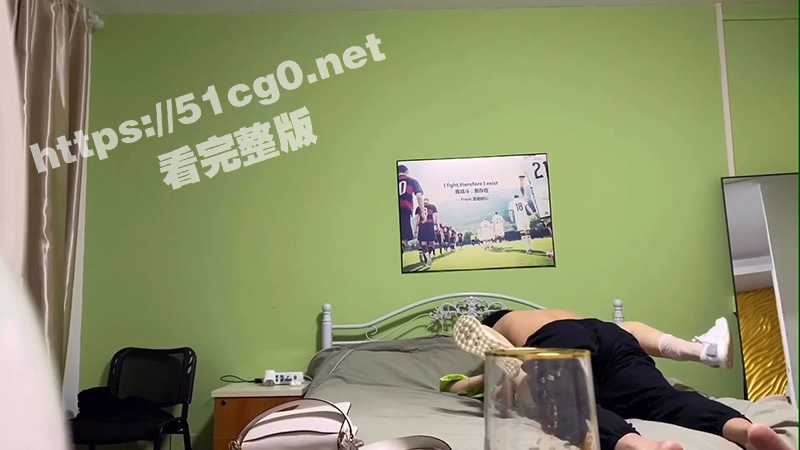 “我不行了 好胀 你太厉害了”大神出租房强上害羞小姐姐 边说不要边无套 对白超刺激！-51吃瓜网