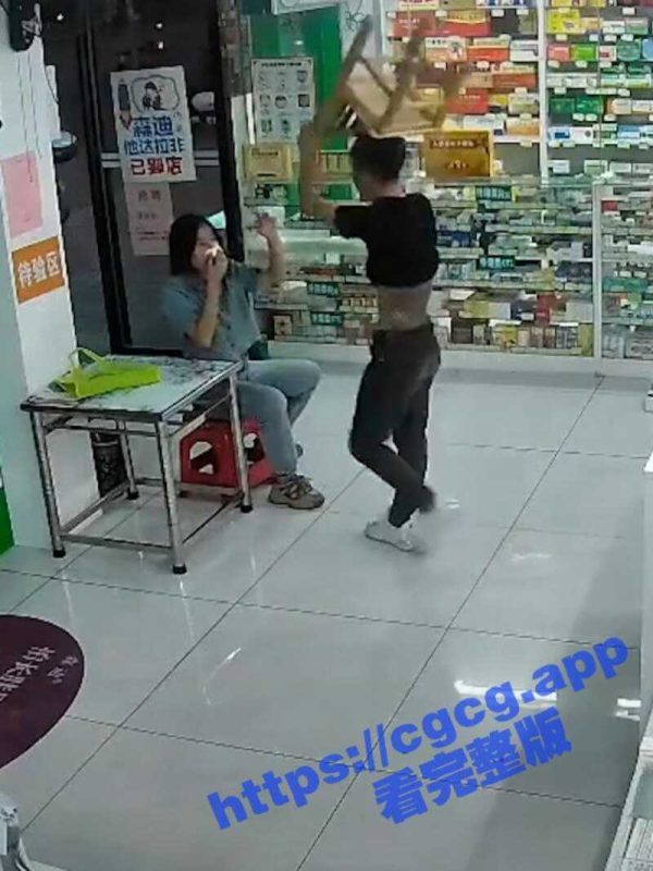 这样的人也配有女朋友？广西桂林恭城县 男子多次爆打女友致其受伤 在药店处理伤口还在打！-51吃瓜网