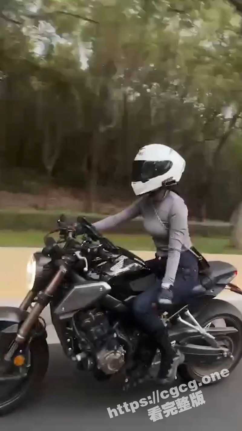 你太猛了 我受不了!真实搭讪吃饭到开房 机车女孩这么好操吗? - 51吃瓜网-51吃瓜网