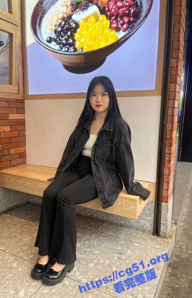 瓜友分享网上勾搭的学设计的bdsm妹子 一边女上一边工作 非常放得开 下一步尝试发展SM！ - 51吃瓜网-51吃瓜网