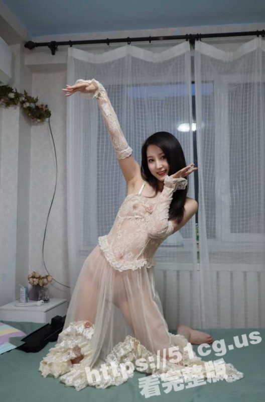 杭州极品反差婊 刘菲婷 不雅自拍流出！女神美的不可方物的 却给大款金主爸爸吃屌求操！-51吃瓜网
