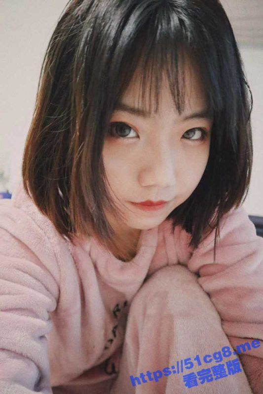 清纯翘乳小学妹 穿着渔网情趣衣 口交深喉 床上撅起小屁股露着淫穴菊花被狠狠插入！-51吃瓜网