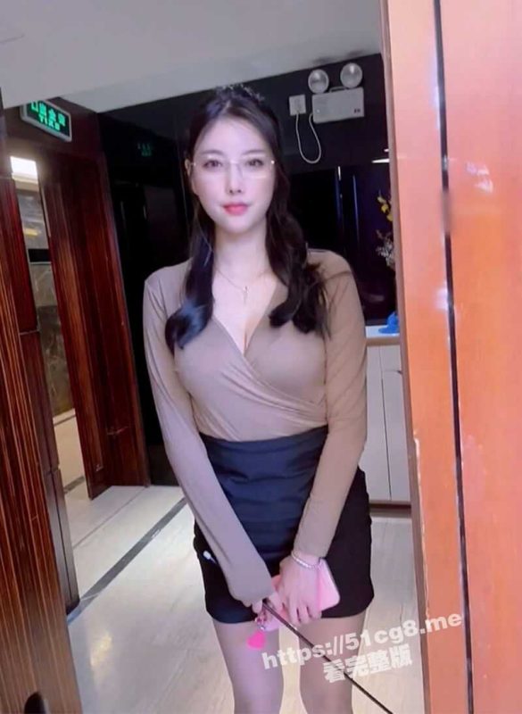 超人气女神 杨晨晨 全网首发顶级剧情新作 生物老师的亲“身”教学  这样的老师哪个学生顶得住-51吃瓜网