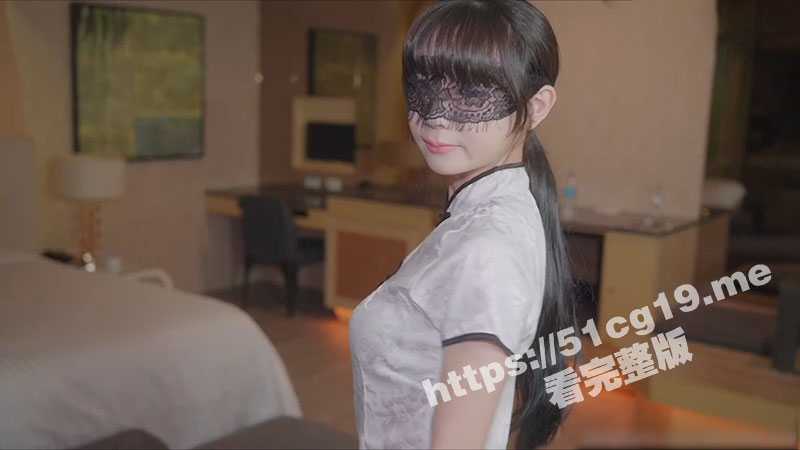 极品美乳白皙少女 多姿势无套狂插 后入蜜桃臀逼也很粉嫩 第一视角揉奶无套插穴 啪啪完颜射脸上特写 高撸点！-51吃瓜网