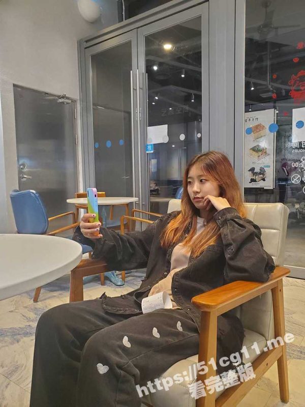 河北传媒学院 播音主持艺术专业 姚静茹 超级反差 喜欢被性虐待 金主爸爸酒店掐着脖子狂操！-51吃瓜网