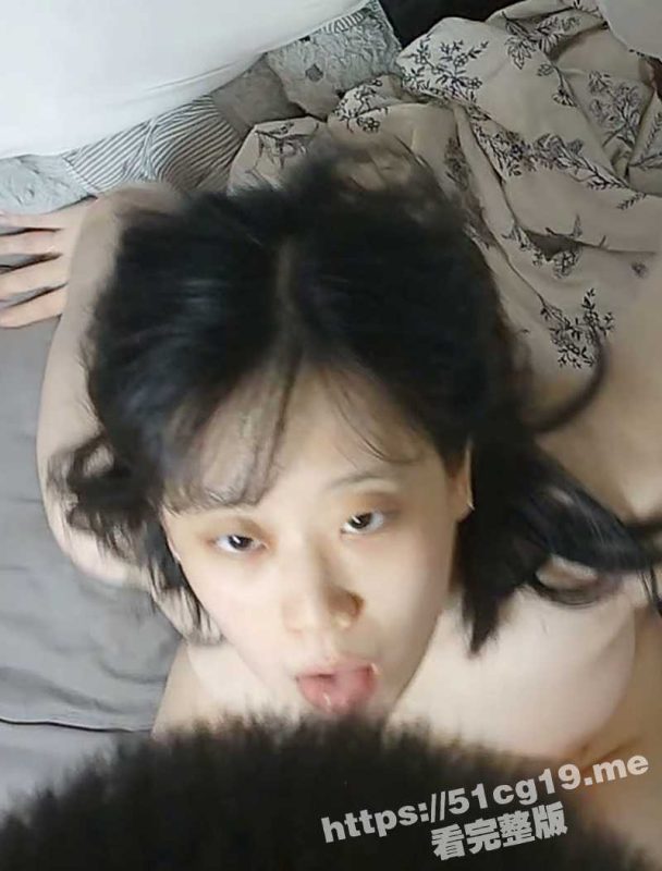 韩国白嫩巨乳反差人妻，和男友无套后入、口爆，私密自拍视频流出曝光，玩的特别花-51吃瓜网