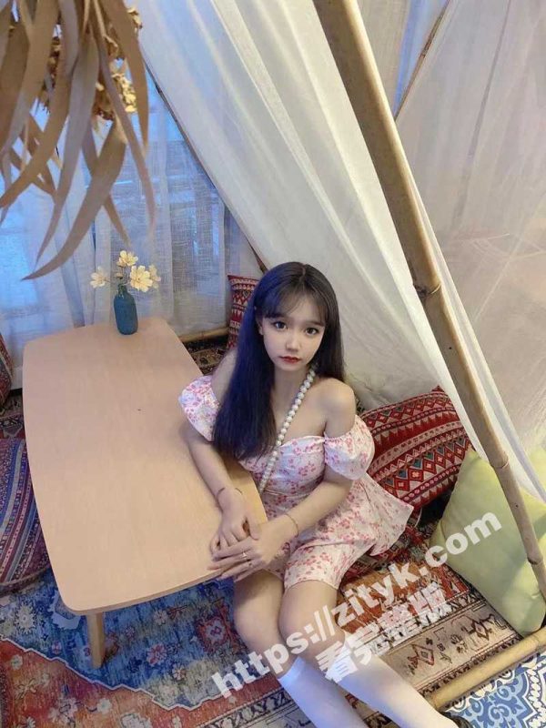 瓜友分享 谈恋爱送闺蜜啦～ 前女友身边闺蜜长得都不错 闺蜜贼好约 骚的喷水 可惜分手后连闺蜜都把我拉黑了-51吃瓜网