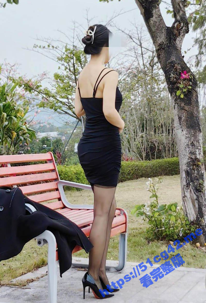 海角社区叔嫂乱伦大神 乱伦偷情差点被哥哥发现 换个地方继续在酒店狂操嫂子 - 51吃瓜网-51吃瓜网