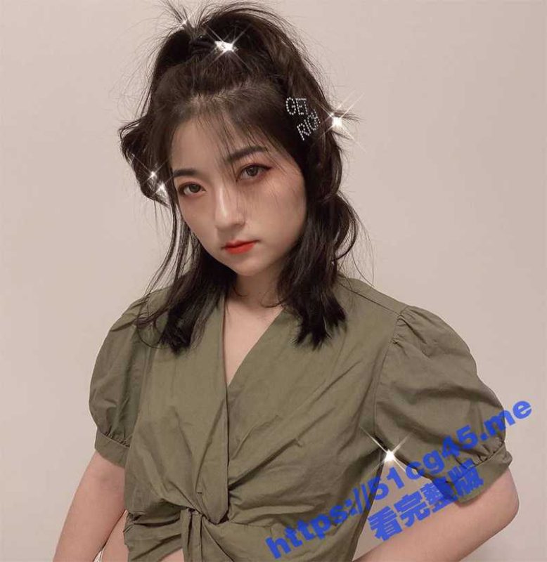 长春吉大刚上大一的学妹 极品反差母狗 喜欢口交被操 刚上大学脱离父母管的学生妹就是骚啊-51吃瓜网