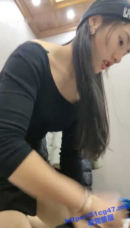 正规按摩店遇到难得一见的彝族妹子 一步一步把她搞上一炮 还是无套操！-51吃瓜网