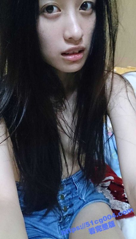 江苏 王蕙 极品超听话的小母狗 乖巧跪在地上接尿 超配合的含住每一滴精液！-51吃瓜网