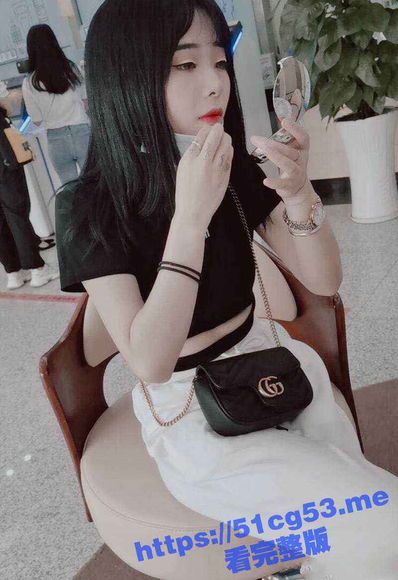 红发小淫女年纪不大逼却漆黑如墨!桀骜不驯的她被男友操到翻白眼 秒变乖乖女! - 51吃瓜网-51吃瓜网