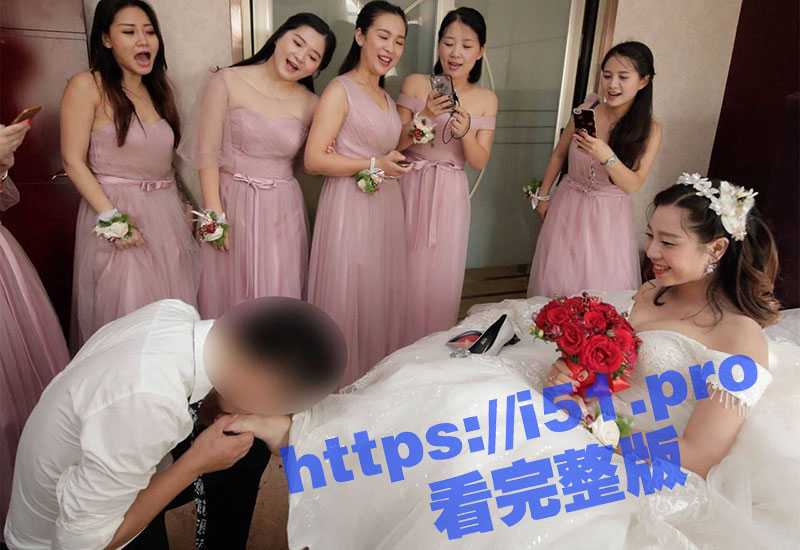 哈尔滨教英语的极品美少妇老师 趁着老公出差不在家和野男人在沙发上偷情！-51吃瓜网