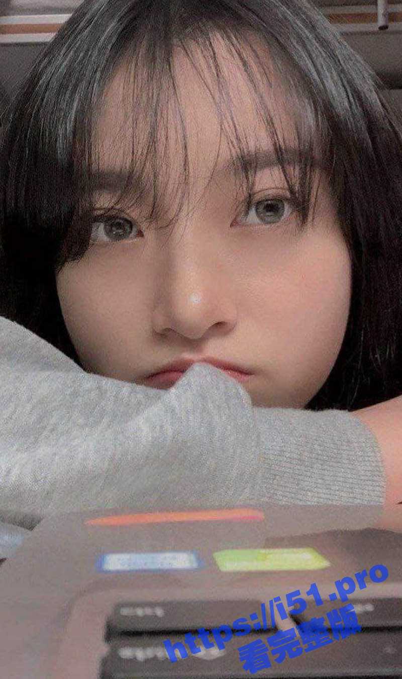 山东青岛反差婊与男友异地恋时出轨给男友戴绿帽 分手后前男友气不过因爱生恨选择曝光这个骚母狗 - 51吃瓜网-51吃瓜网