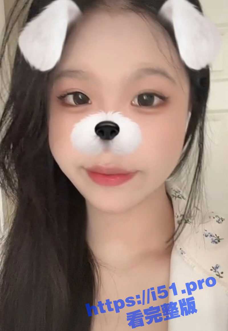 武汉某公司19岁文员 张紫琴 骚货母狗在商场男厕所被狂干!年纪不大却有着强烈的欲望! - 51吃瓜网-51吃瓜网