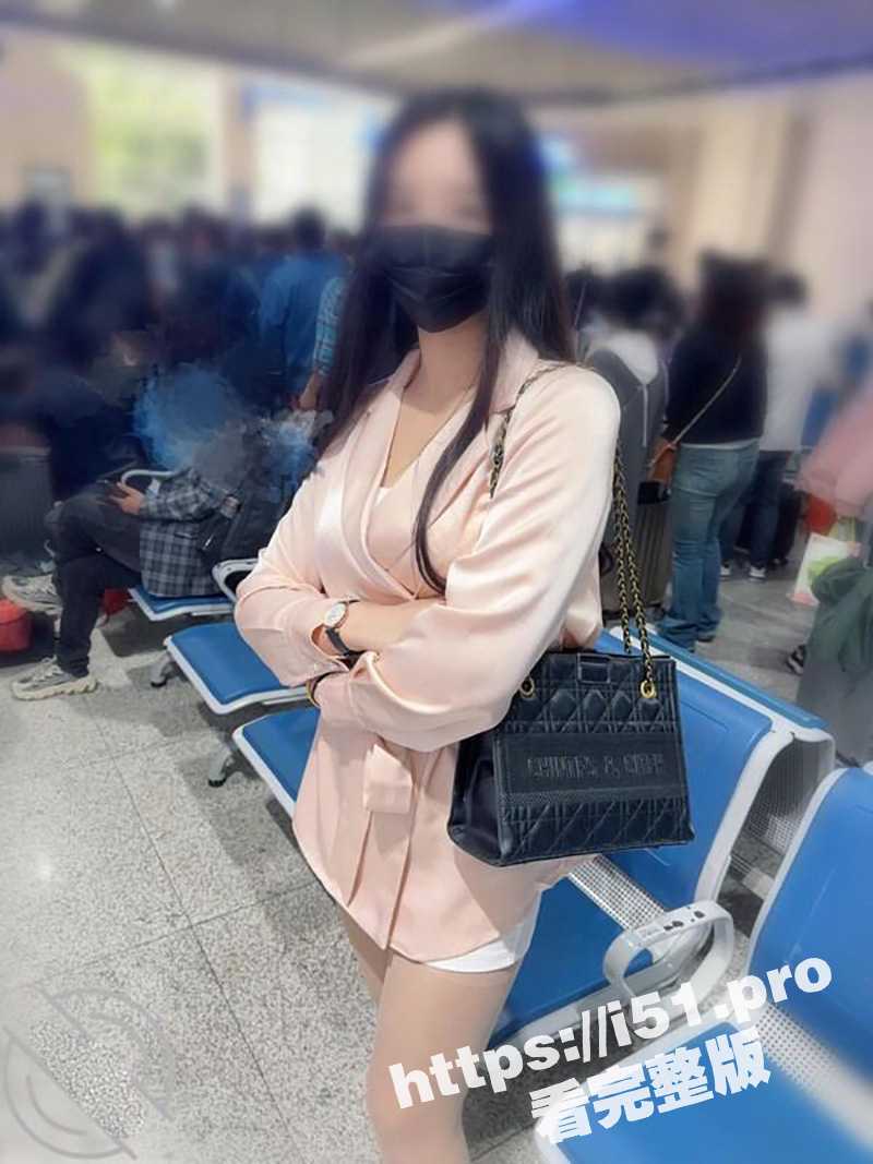 会喷水的亲姐姐 高能刺激新作!火车上大胆做爱 从厕所干到卧铺爽到潮吹 爆肏后入内射 床单都湿透了! - 51吃瓜网-51吃瓜网