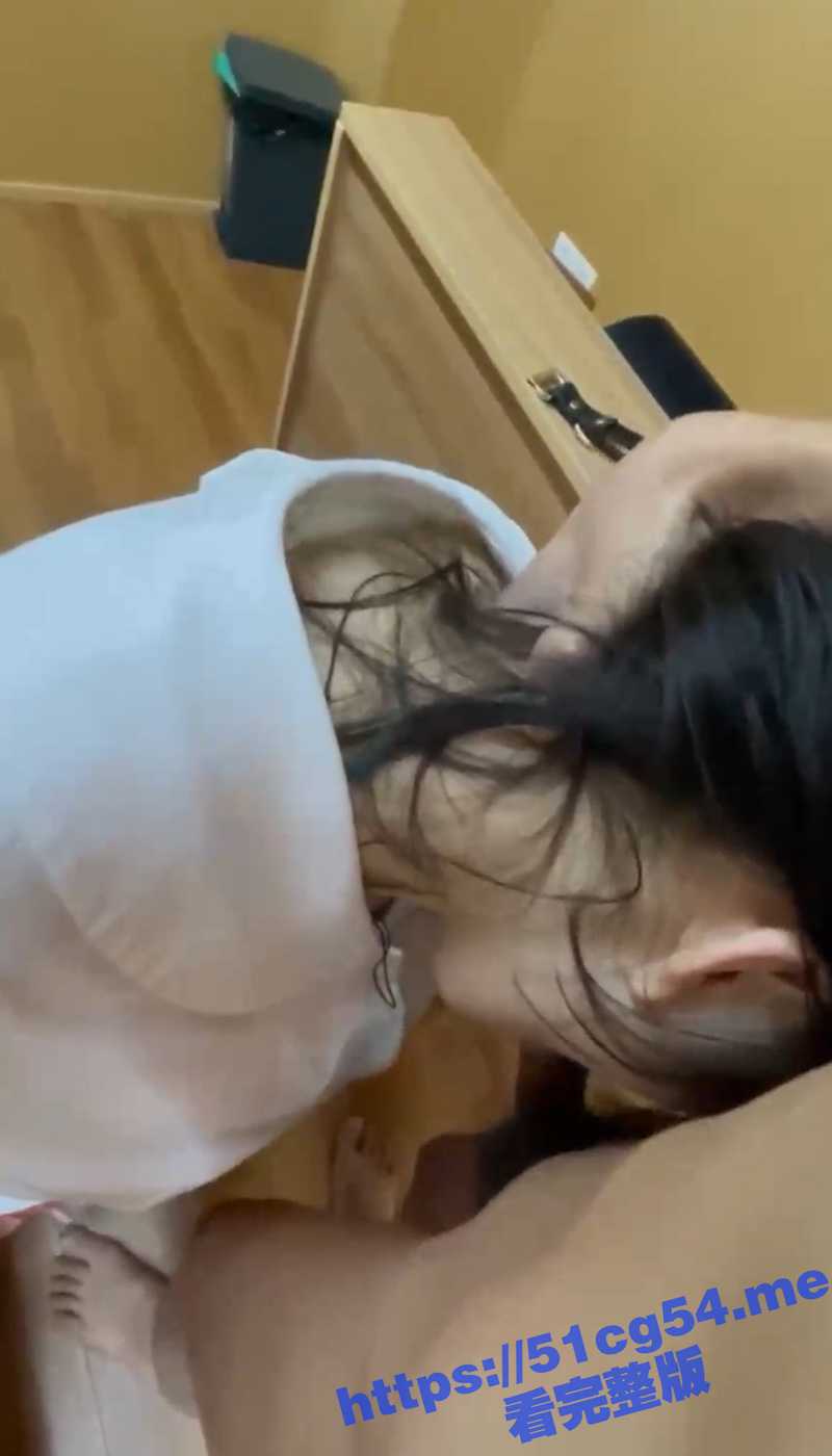 长沙新航线培训机构 教室偷情 老师也玩PUA!趁学校没人在教学楼玩JK学妹!完美露脸!骚话不断! - 51吃瓜网-51吃瓜网