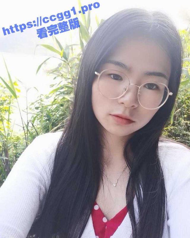 江西萍乡经济技术开发区 某团学校的后勤老师和前男友不雅视频流出 啪啪后被射的满脸都是！-51吃瓜网