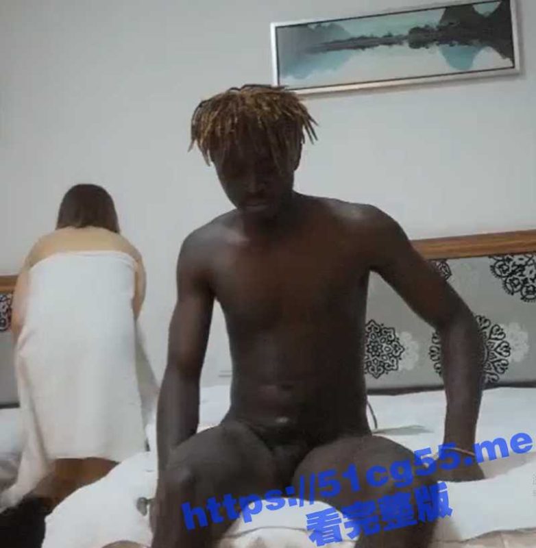 狼哥雇佣黑人留学生旺财 酒店嫖妓一千多的小少妇 简单上活之后直接开操 被老黑操的嗷嗷直叫-51吃瓜网