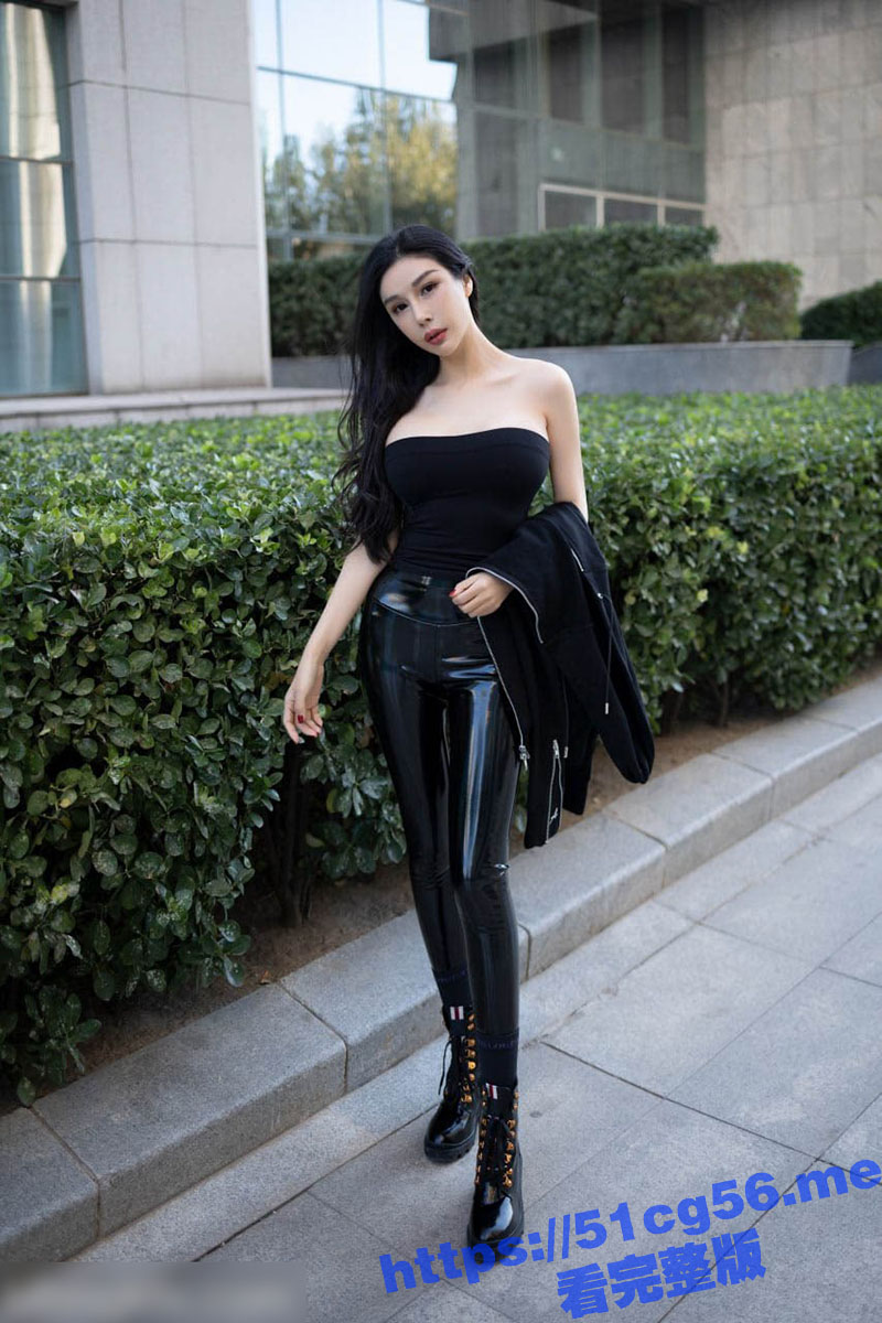 秀人网长腿女神田冰冰 长腿翘臀身材极品的尤物 和土豪各种姿势做爱 还被无套内射 多视图合集流出 - 51吃瓜网-51吃瓜网