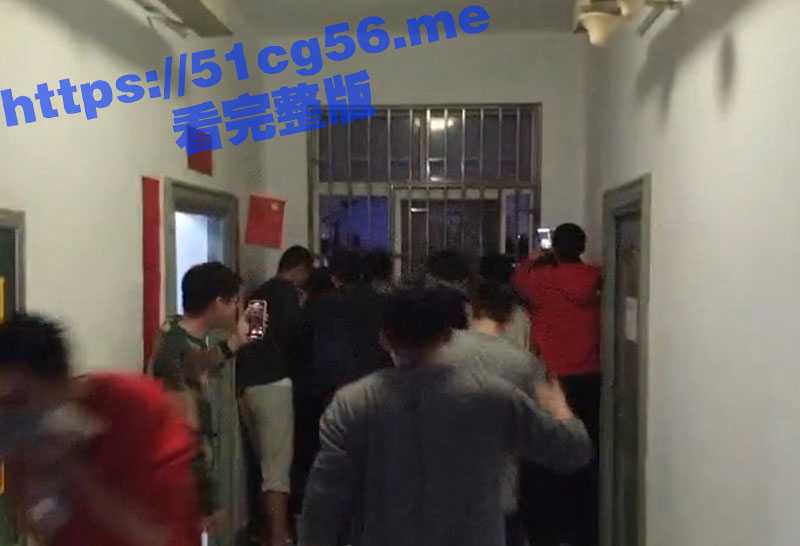 郑州师范学院 情侣出租房做爱不拉窗帘 被全校学生围观！把孩子激动坏了！-51吃瓜网