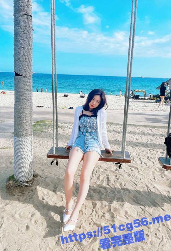 极品高颜值淫荡母狗人妻 陆伊月 做爱视频流出 旺盛的阴毛一看就是人尽可夫的公交车！-51吃瓜网