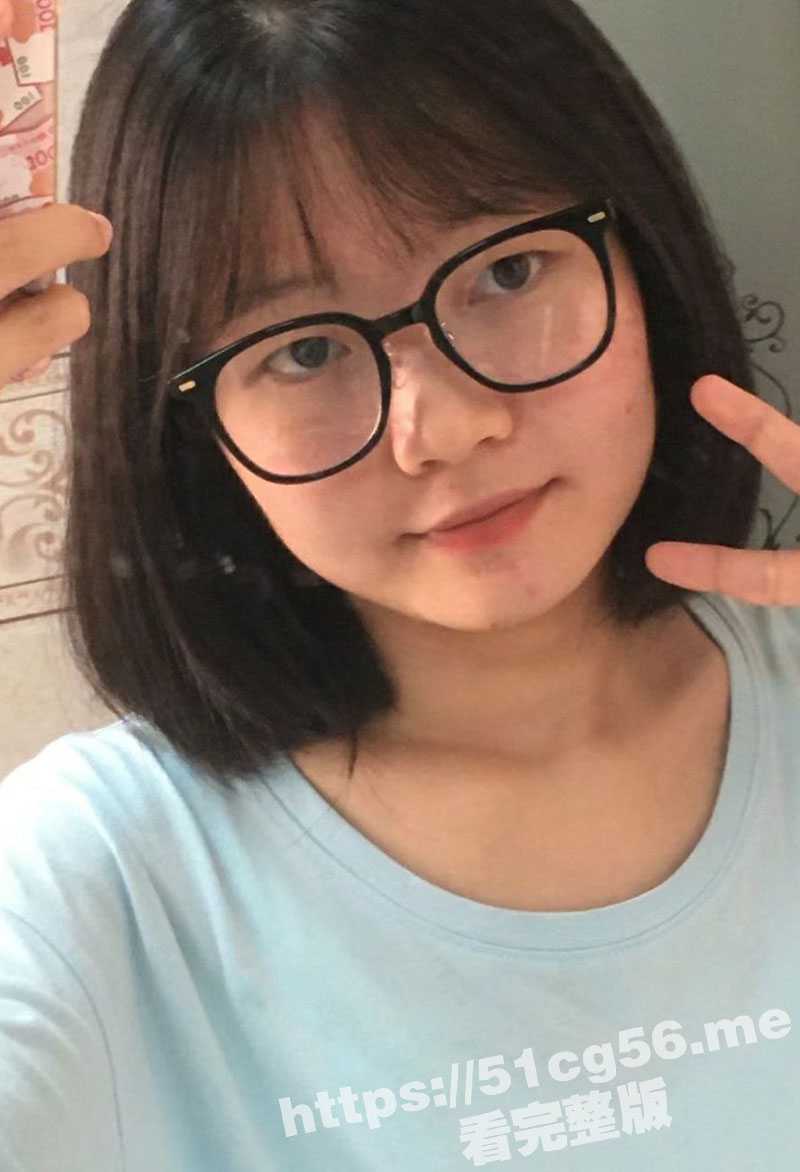 吴江区苏州职业大学眼镜反差婊 白语扦 宿舍私拍全裸夹乳头视频 清纯而又淫荡！ - 51吃瓜网-51吃瓜网