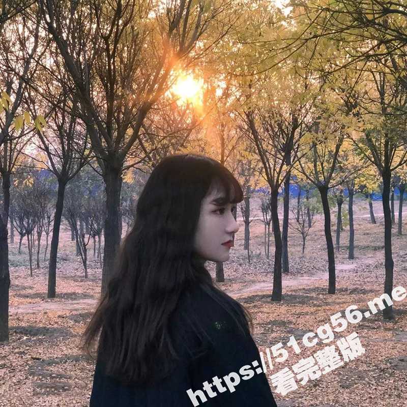 塑造窈窕身材！武汉轻工大学清纯大学生为了男朋友操起来更带劲 主动健身练马甲线 这样的对象哪里找-51吃瓜网