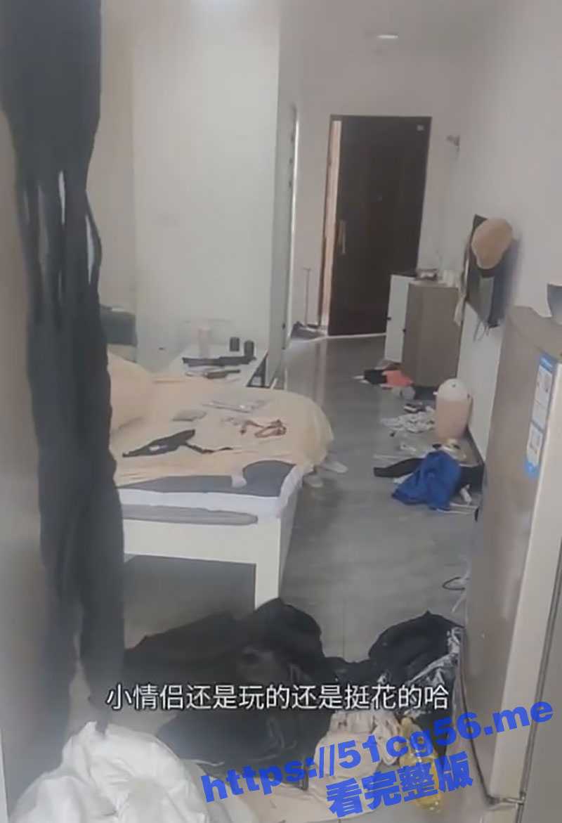 网吧女前台违约退房后玩消失 房间里手铐跳蛋震动棒应有尽有 这就是00后的性生活吗？ - 51吃瓜网-51吃瓜网