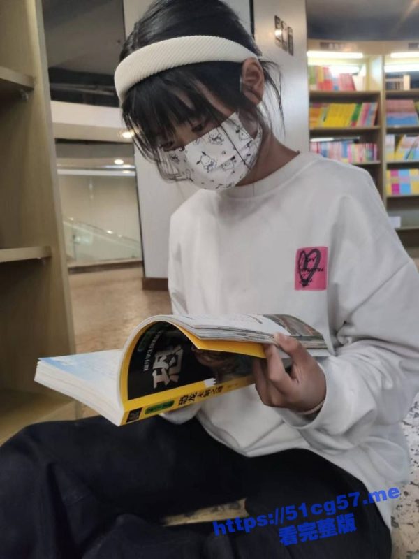 网调高中小学妹 童颜巨乳超极品 生涩害羞的完成主人的任务 白丝开裆道具自慰！-51吃瓜网