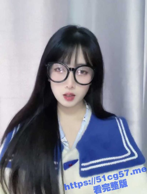 超极品美女来袭 四川音乐学院校花王伊伊 私下竟然是淫荡反差婊 这颜值和身材也太极品了-51吃瓜网