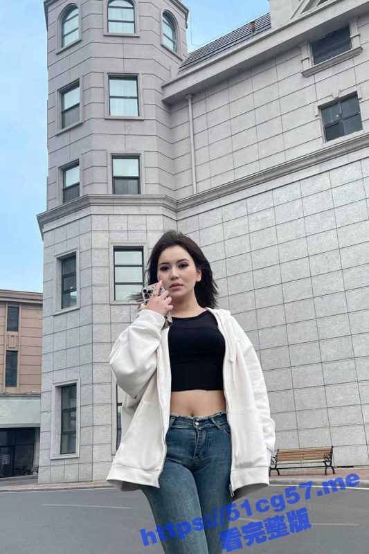 探探上约到的 新疆维吾尔族姑娘 网红小主播兼职外围 网络上各种调教 最后不辞辛苦千里送逼！-51吃瓜网