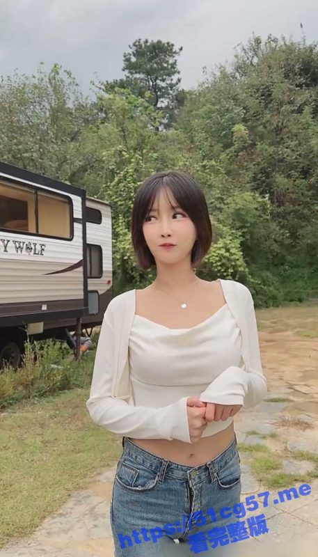 韩国极品尤物 韩善月sunwall  野外房车露营 先吃个小烧烤 再被大屌男友在房车爆操！-51吃瓜网
