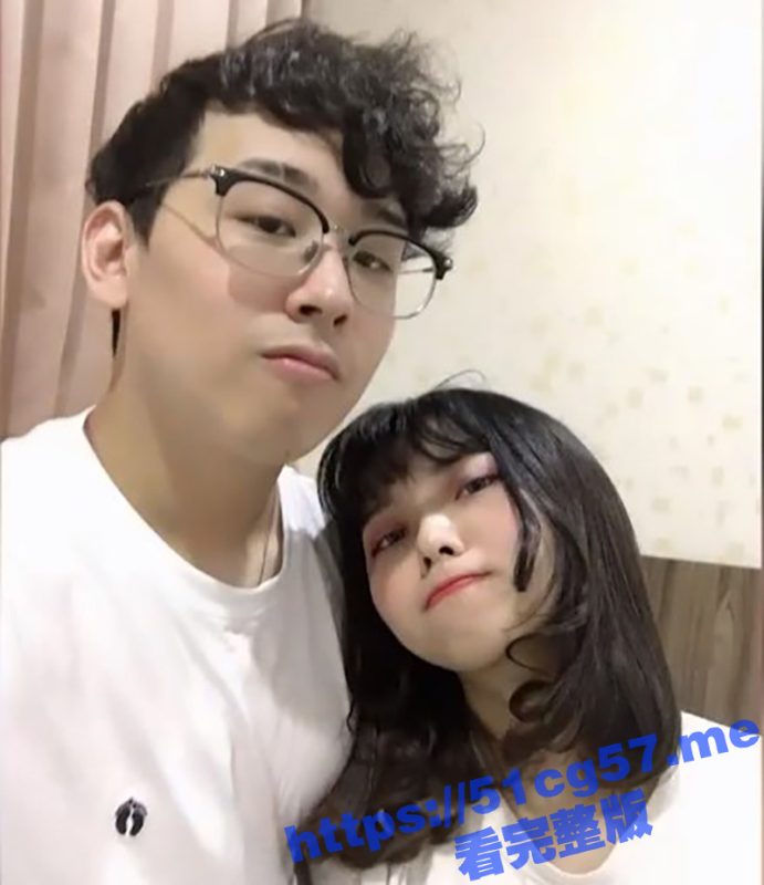 清纯大二学生妹 高颜值长腿嫩妹 被前男友报复 曝光私密视频 这身材是真的嫩啊-51吃瓜网