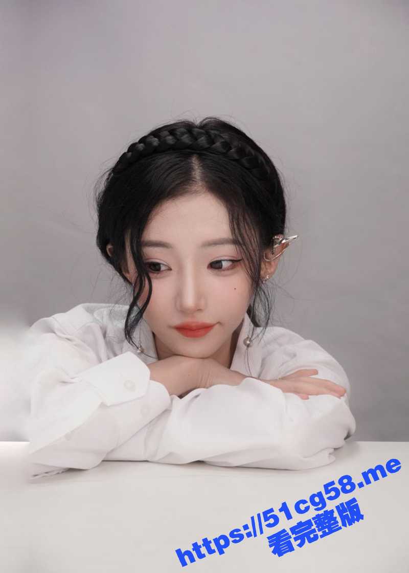 李恩曝光网剧《少女神探》 选角导演 沈波 要求女演员 都美竹 陪睡给片酬！完整版录音实锤！ - 51吃瓜网-51吃瓜网