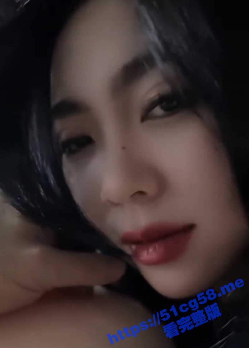 抖音擦边短视频 孤傲玫瑰 御姐前女友让我帮她修水管 顺便修理一下她身上的“下水管”! - 51吃瓜网-51吃瓜网