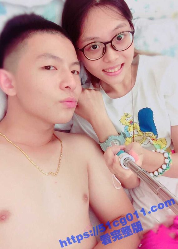 台北南港中学美女校花 和前男友啪啪视频被渣男恶意曝光 又一颗好白菜被猪拱了！-51吃瓜网