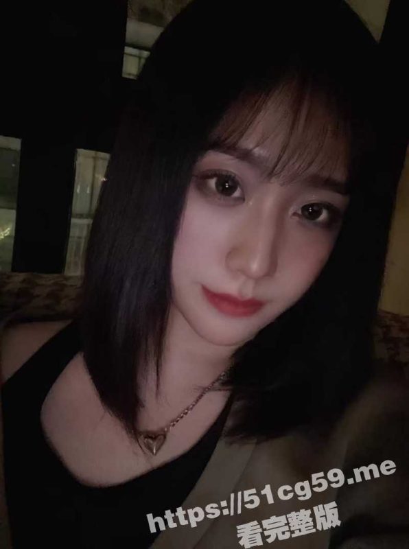 172大长腿模特女神 和男友大尺度性爱自拍流出 这大长腿不扛起来操实在是太可惜了！-51吃瓜网