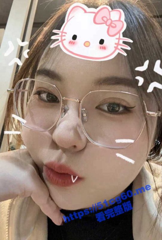 山东青岛理工大学大三微胖母狗 郑芳茴 和男友裸聊结束性欲正盛 转身就去约炮吃炮友的大鸡吧！-51吃瓜网