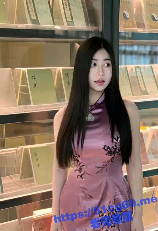 终于和女神同事上了床 直接将女神的菊花一举拿下 操菊花是真的过瘾！-51吃瓜网